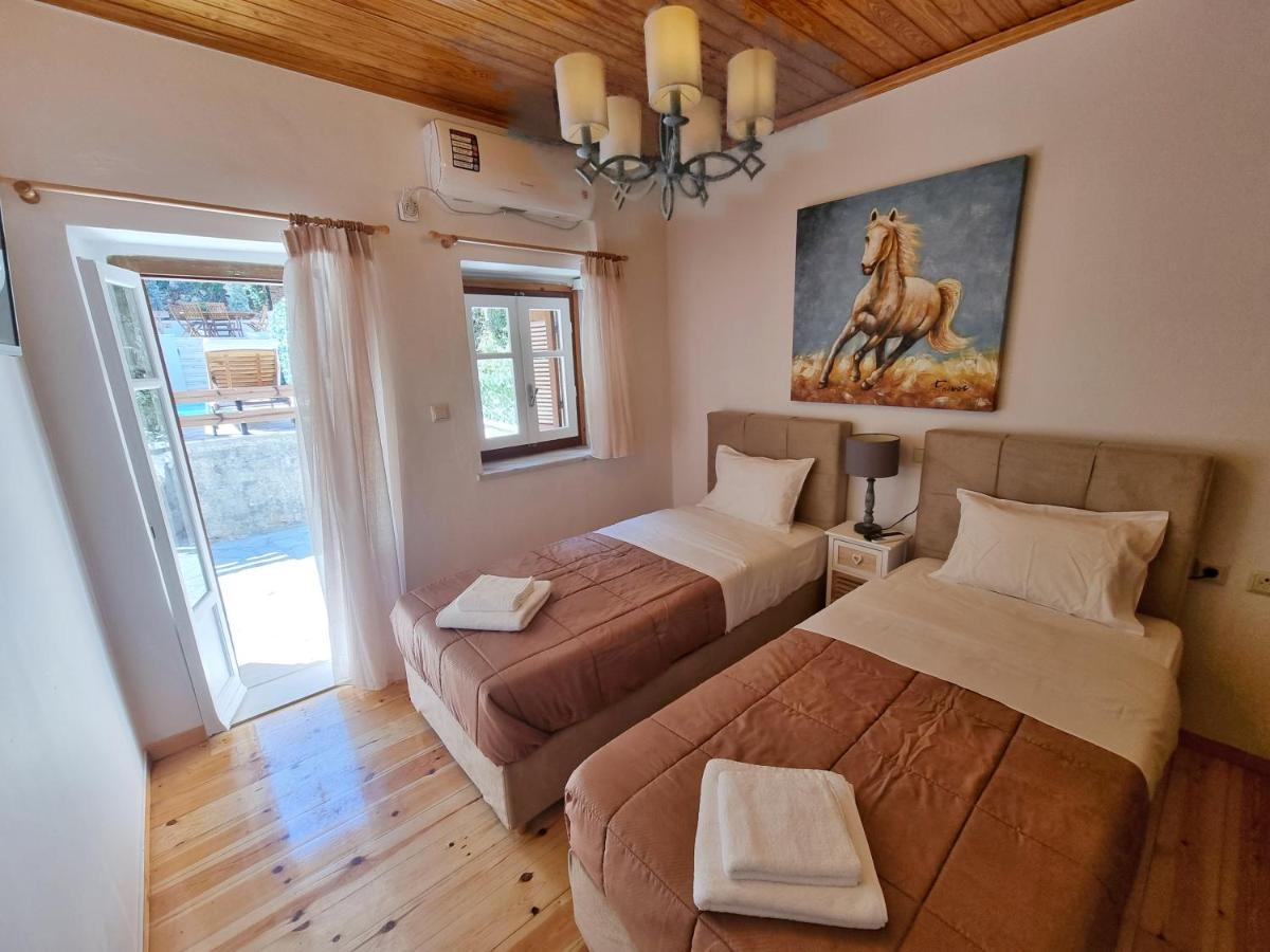 Karya Boutique Mansion Vila Kariá Exterior foto